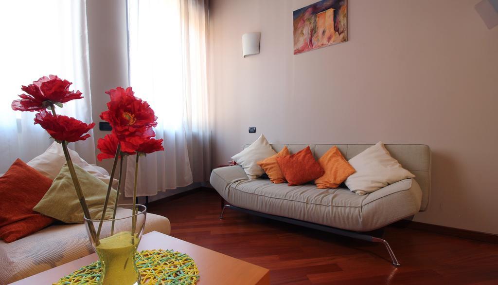 Italianway-S.M. Fontana Apartman Milánó Kültér fotó
